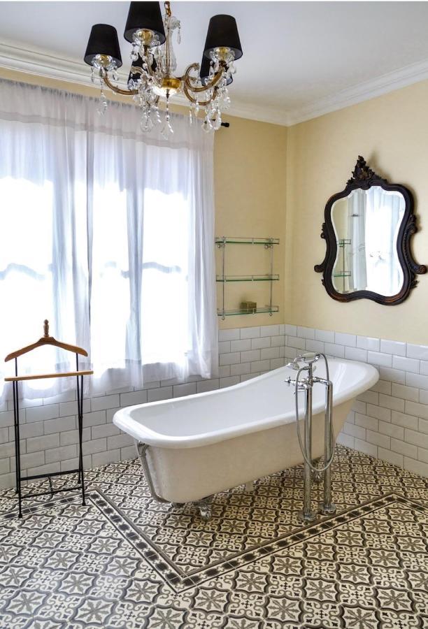 Le 215 Gambetta Boutique Hotel En Provence กาวายง ภายนอก รูปภาพ