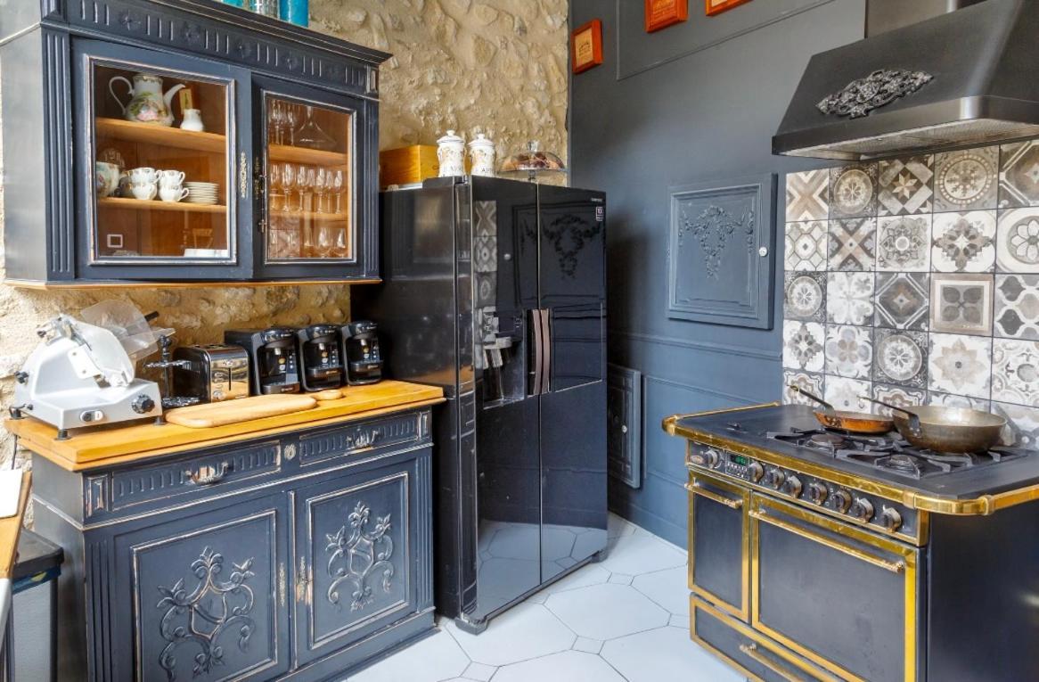 Le 215 Gambetta Boutique Hotel En Provence กาวายง ภายนอก รูปภาพ